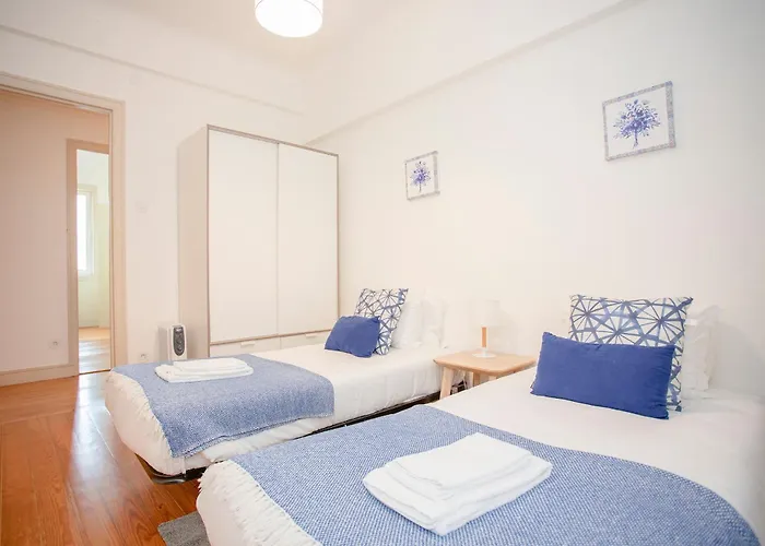 Liiiving In Porto | Light Spacious Apartment